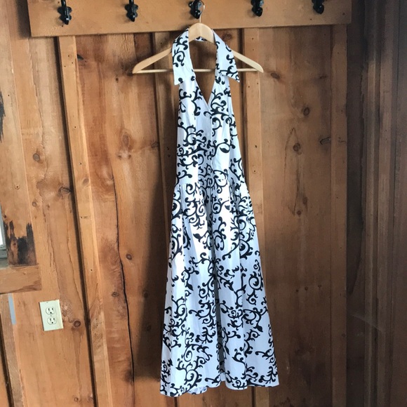 Summer dress - Picture 3 of 10